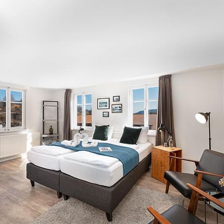 Hotel Das Q Aldingen  Екстер'єр фото